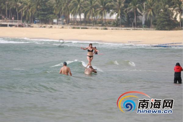 逃离沙漠小镇